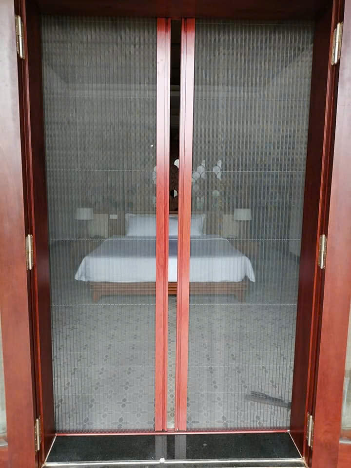 Cửa Lưới Chống Muỗi Tự Cuốn Giảm Tốc Cao Cấp - Mẫu 04
