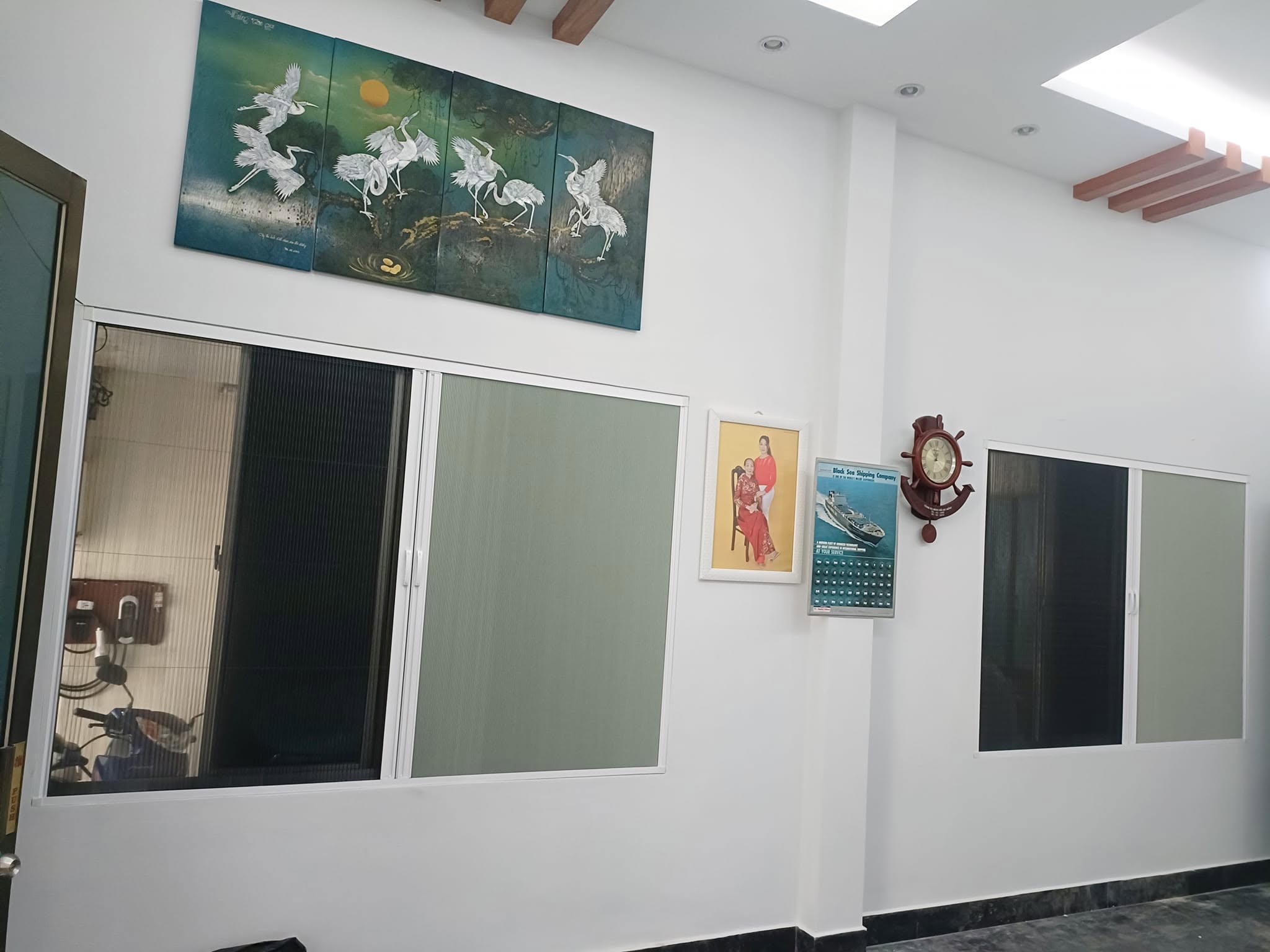 Cửa Lưới Chống Muỗi Kết Hợp Rèm Tổ Ong 2 Trong 1 (Cửa Lưới Kết Hợp Với Rèm Tổ Ong) - Mẫu 02