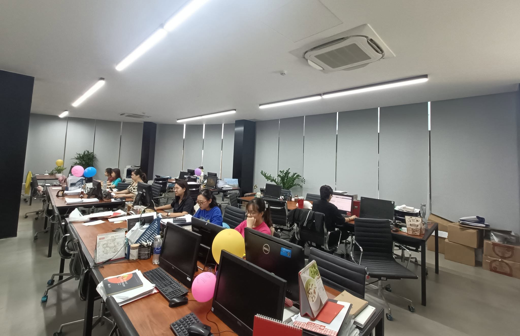 Rèm Cuốn Chống Nắng Cản Nhiệt Cao Cấp (Rèm Cuộn Ctc035 Giá) - Mẫu 20 - Hình thực tế 3